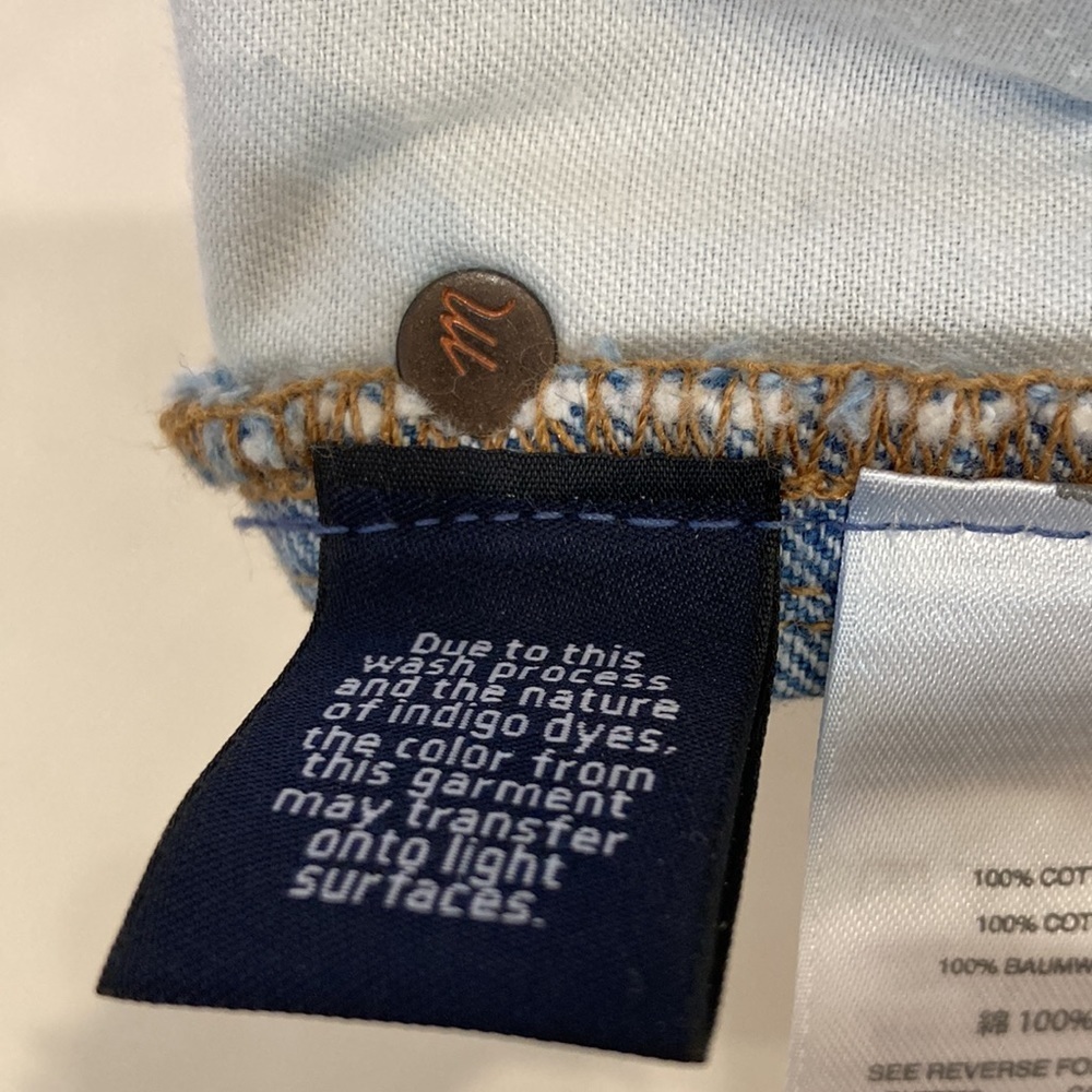 Madewell The Perfect Jean Short: Step-Hem Edition - Picture 12 of 15